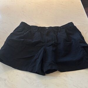 Women's Black Columbia Casual Hiking Shorts with Cargo Pockets